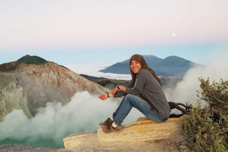 Kawah Ijen, Gunung Ijen, Jalur Pendakian Ijen Disebut Ramah Pemula, Mengapa Masih Ada Pendaki Tersesat?, Jalur Ijen Kini Lebih Ramah dan Lebar, Titik Rawan: Jalur Menuju Sunrise Point, "Rule of Thumb" dan Larangan Mendaki Sendirian, Kronologi Penemuan Pendaki yang Hilang, Persiapan Wajib Sebelum Mendaki Ijen