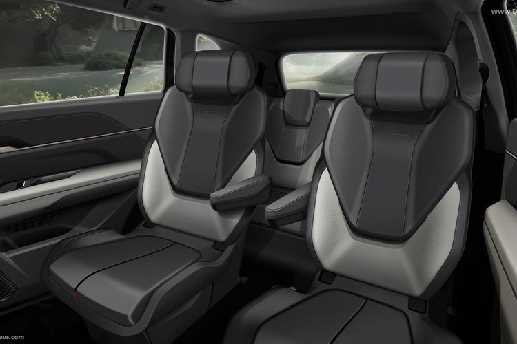mobil nasional, Indigenous Indonesian Car, Pindad, Target Mobil Nasional Listrik Dikirim ke Konsumen Tahun 2028