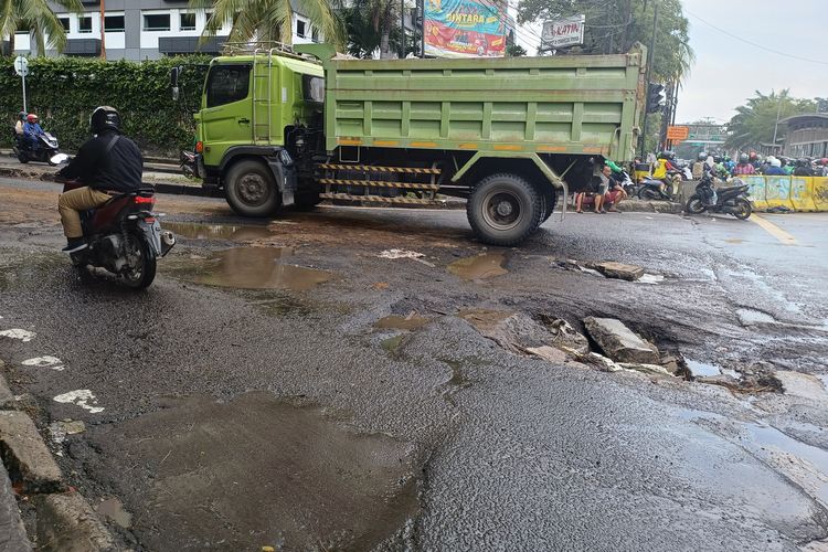 Pelek Motor Retak, Las atau Ganti Baru? Ini Penjelasan Ahli