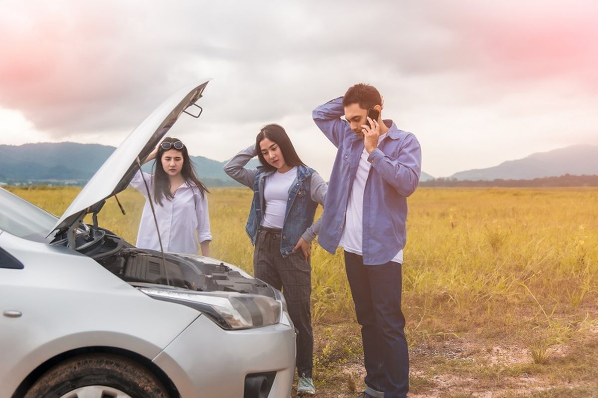 mogok, langkah darurat, road trip, Nataru, Mogok Saat Roadtrip Libur Nataru? Ini Langkah Darurat yang Harus Dilakukan