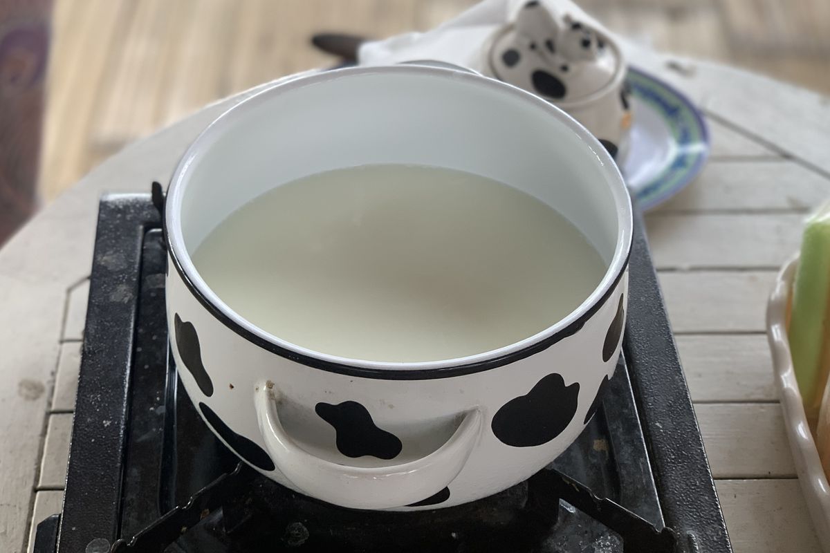 susu pasteurisasi, susu UHT, Benarkah Susu Pasteurisasi Lebih Baik dari Susu UHT? Ini Jawaban Ahli Gizi