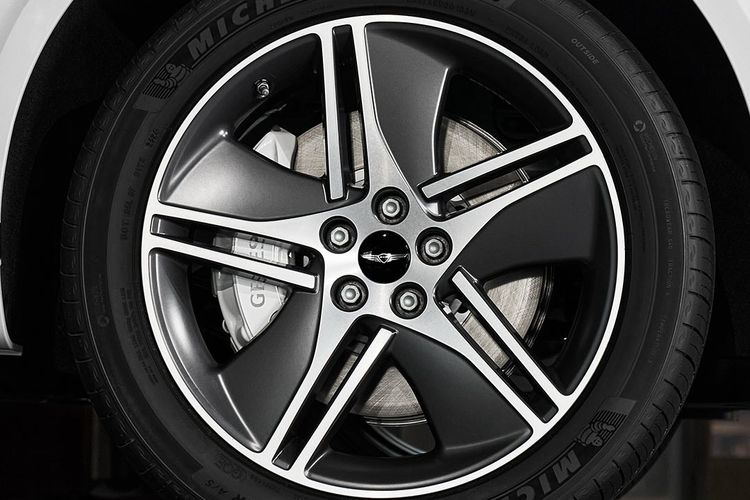 Genesis, Intip Spesifikasi Genesis GV70, Genesis Termurah di Indonesia