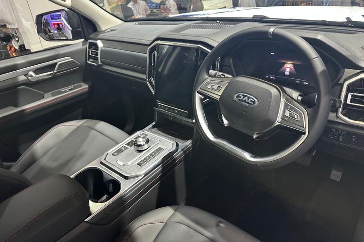kendaraan listrik, Foton eTunland, JAC Trekker T9 EV, pikap kabin ganda, Duel Pikap Listrik 4x4: Foton eTunland Vs JAC Trekker T9 EV