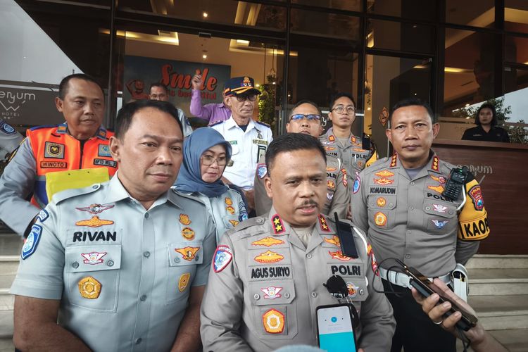 mudik, Mudik Lebaran, Lebaran 2025, 2,1 Juta Kendaraan Tinggalkan Jakarta Selama Arus Mudik Lebaran 2025