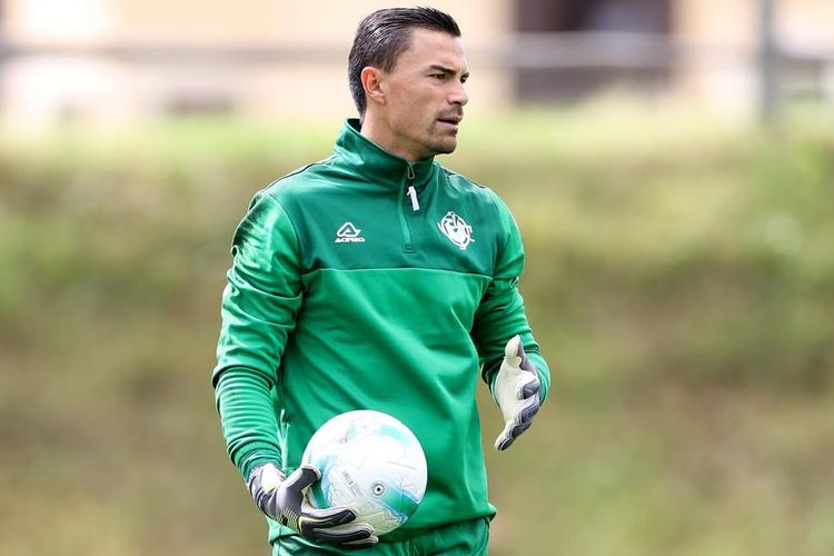 Bologna, Cremonese, Emil Audero, Liga Italia 2025-2026, bologna vs cremonese, Jadwal Siaran Langsung Bologna Vs Cremonese, Emil Audero Siap Beraksi