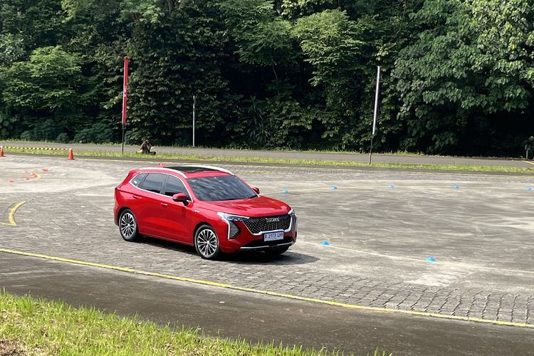 Great Wall Motor, Haval, Haval Jolion Ultra HEV, Tes 4 Keunggulan Haval Jolion Ultra di Pabrik Wanaherang Bogor