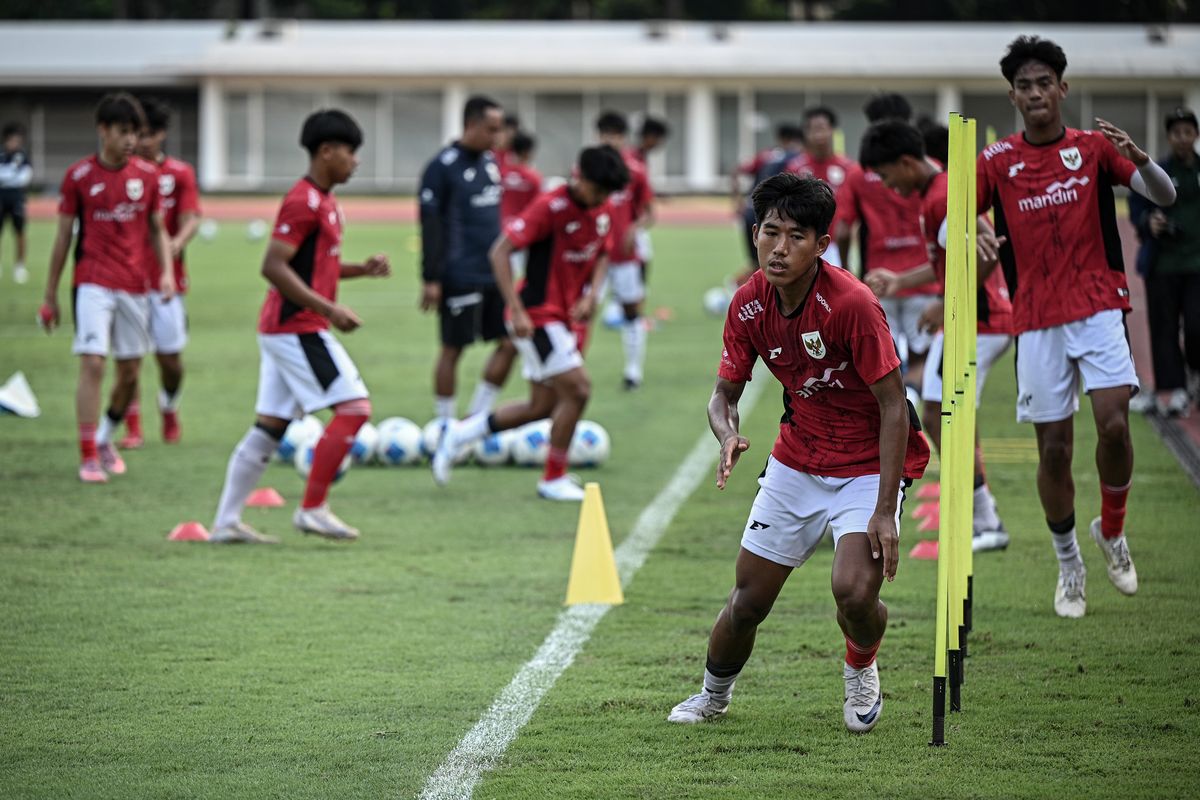 Timnas Indonesia, Timnas, Brasil, Nova Arianto, timnas u17 Indonesia, Piala Dunia, Piala Dunia U17, Timnas U17, Piala Dunia U17 2025, Jadwal Lengkap Timnas di Piala Dunia U17 2025, Kapan Lawan Brazil?, Laga Pembuka Melawan Zambia, Duel Berat Menantang Brasil, Penutup Fase Grup Lawan Honduras, Jadwal Lengkap Timnas di Fase Grup Piala Dunia U17 2025