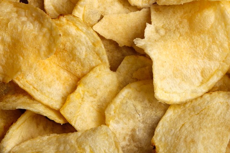 keripik kentang, keripik panggang, Keripik Panggang vs Keripik Biasa, Mana Lebih Sehat?