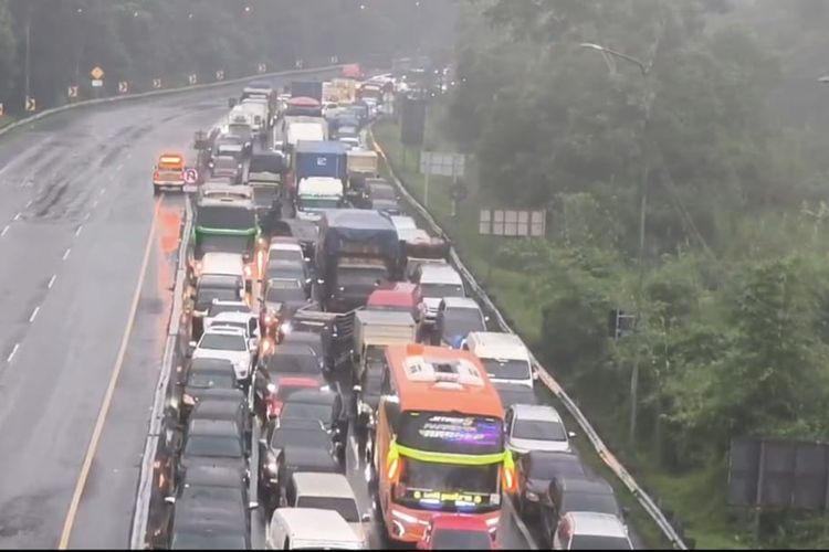 kelancaran arus, Jasamarga Metropolitan Tollroad, Tol Cipularang, Mudik Lebaran 2026: Tol Cipularang Bebas Perbaikan Jalan