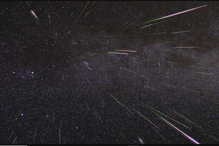 7 Fenomena Antronomi yang Bisa Disaksikan pada Januari 2026, 3 Januari: Supermoon mendekati Jupiter, 3-4 Januari: Hujan meteor Quadrantids, 10 Januari: Jupiter pada oposisi, 15 Januari: NGC 2403 berada pada posisi yang baik, 18 Januari: Bulan Baru, 29 Januari: Okultasi bulan terhadap Beta Tauri, 31 Januari: Bulan dan Jupiter berada sangat dekat