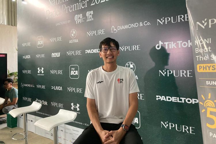 padel, olahraga padel, manfaat olahraga padel, manfaat olahraga padel bagi kesehatan, Kenapa Padel Lebih Mudah Masuk ke Gaya Hidup Masyarakat?, 1.Menghilangkan stres, 2. Meningkatkan kebugaran kardiovaskular, 3. Membakar kalori, 4. Melatih koordinasi dan fokus