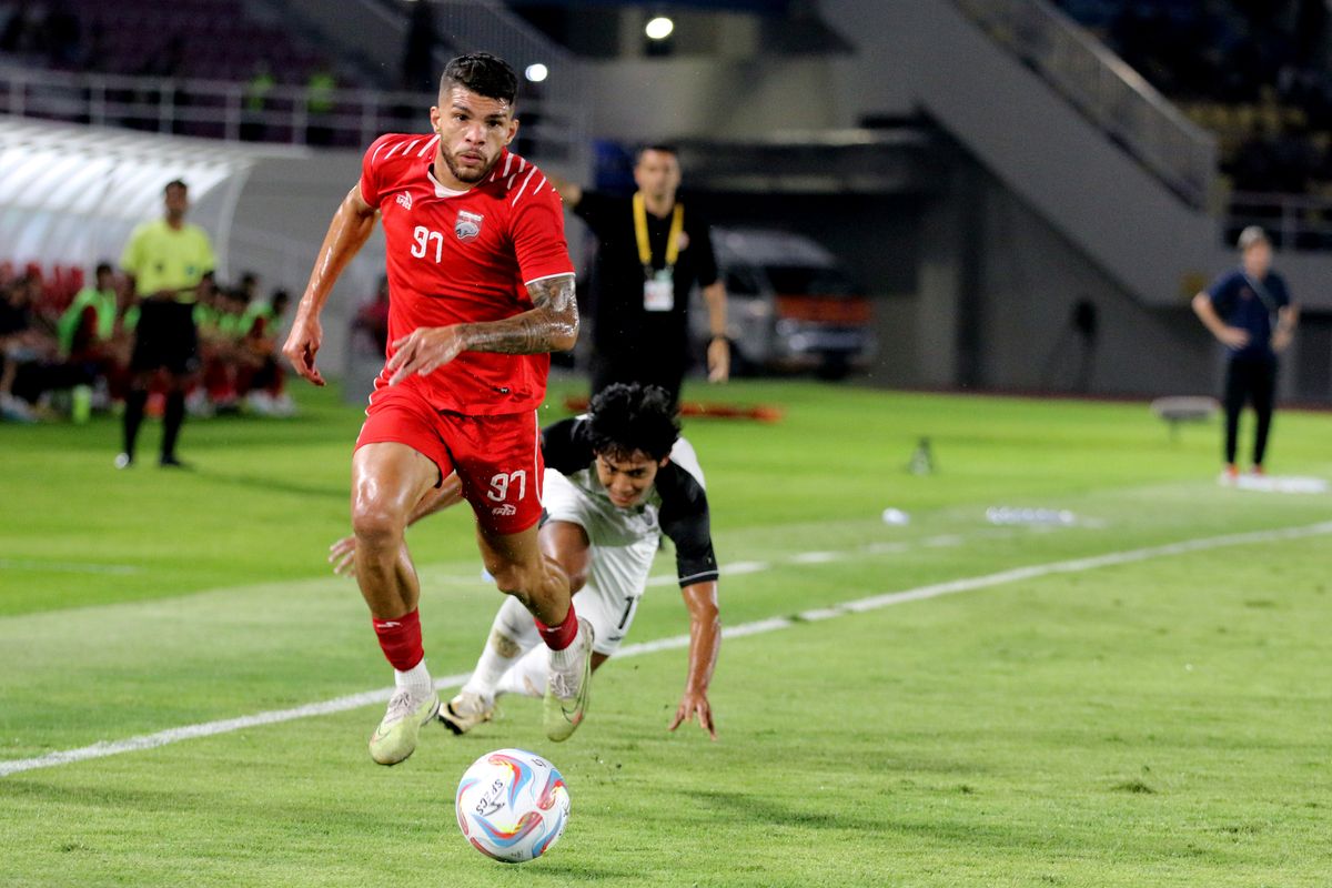 Persib, Berguinho, Borneo FC Samarinda, Bojan Hodak, Persib Bandung, AFC Champions League Two, Liga 1 2025-2026, Alasan Persib Datangkan Berguinho, Pengalaman dan Target Start Agresif