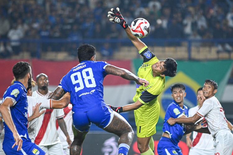 Persib, Persib Bandung, Persis Solo, Persib Bandung vs Persis Solo, hasil persib vs persis, Ramon Tanque, Super League 2025-2026, Bojan Hodak, Persib Bandung vs Persis, skor persib vs persis, Reaksi Hodak Ketika VAR Batalkan Gol Perdana Ramon Tanque di Persib