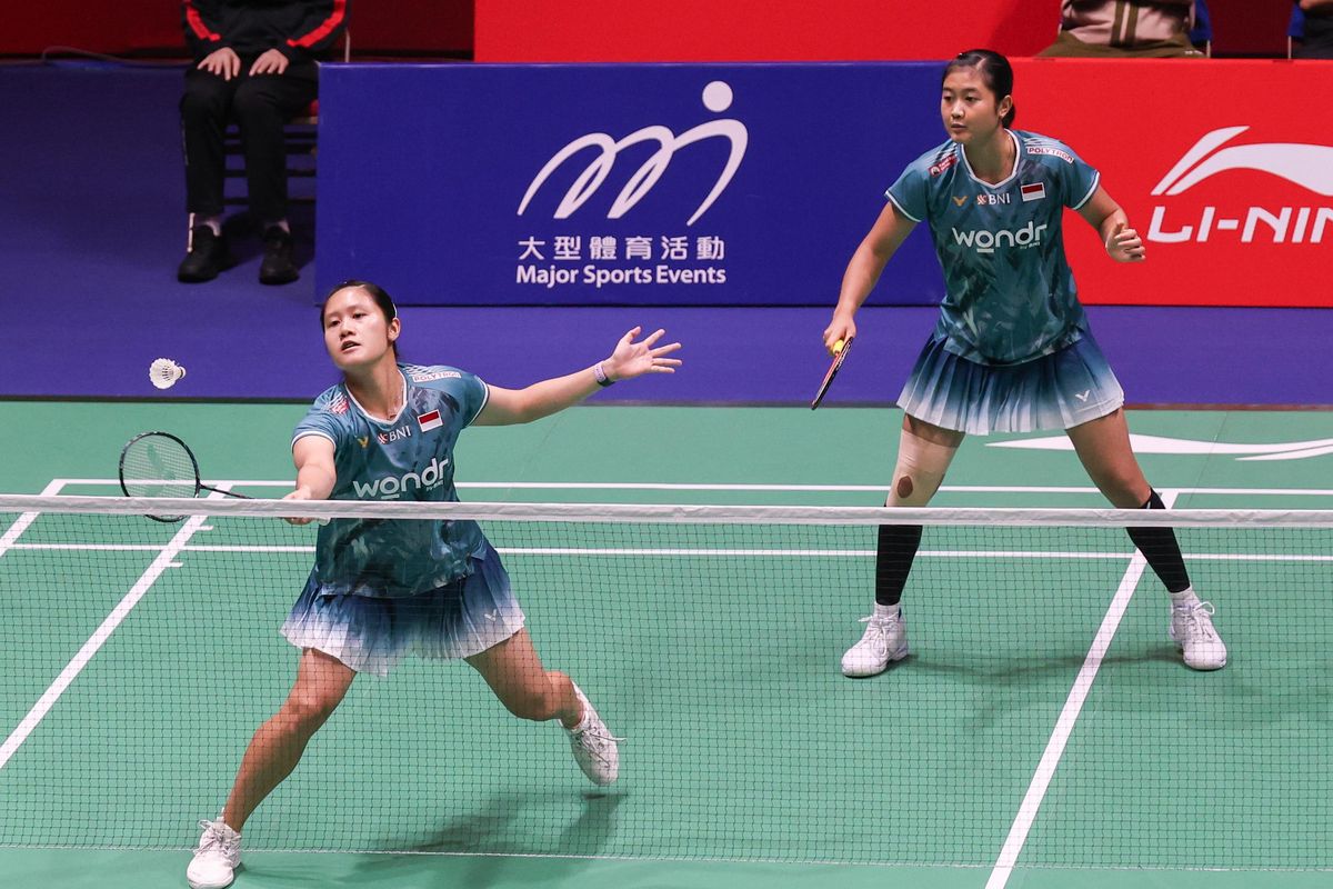 Lanny Tria Mayasari, ganda putri indonesia, Amalia Cahaya Pratiwi, turnamen bulu tangkis, Liu Sheng Shu, Tan Ning, china masters 2025, lanny tiwi, liu tan, Hasil China Masters 2025: Respons Lanny/Tiwi Usai Tumbang di Tangan Juara Dunia