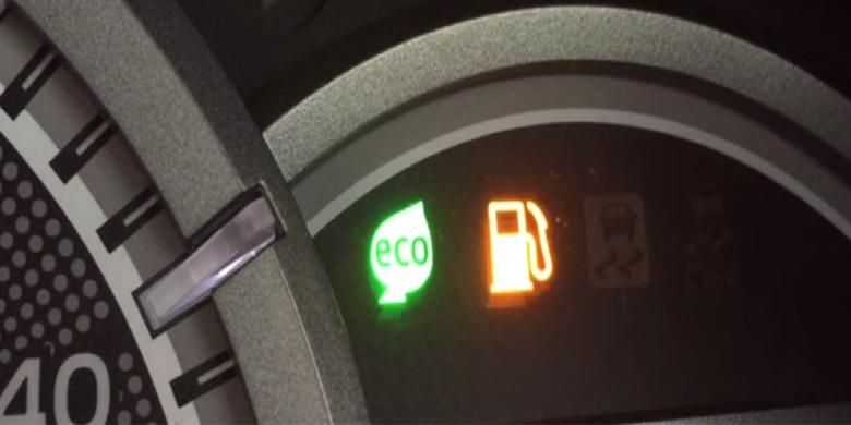 sisa bensin, Lampu Indikator Bensin Menyala, Sebenarnya Berapa Sisa BBM di Tangki?