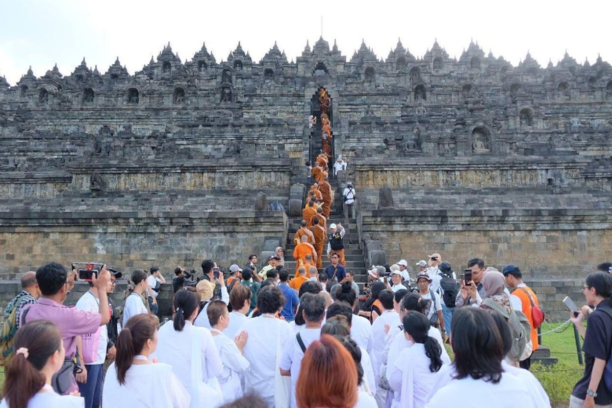 wisata candi borobudur, apa itu chairlift, candi borobudur punya chairlift, situs warisan dunia yang memiliki chairlift, chairlift di tembok china, chairlift di yunani, chairlift candi borobudur, Selain Candi Borobudur, Ini 2 Situs Warisan Dunia yang Punya Chairlift