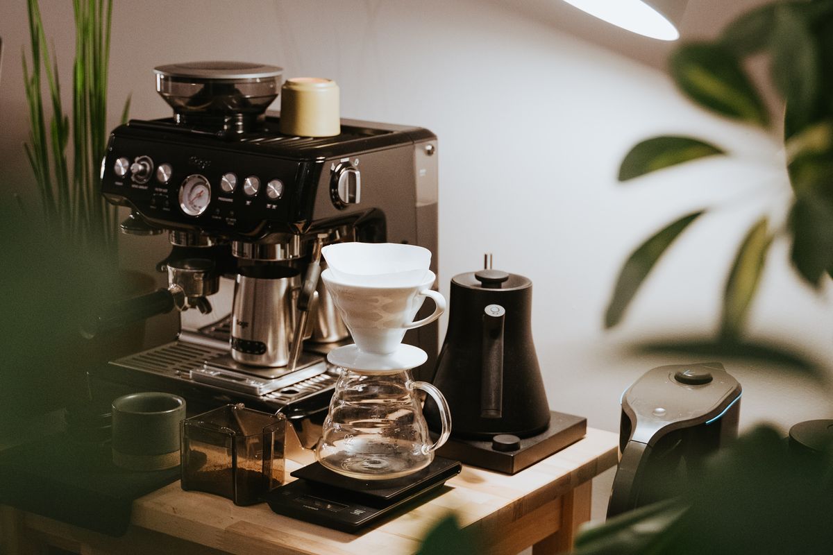 kopi, ngopi di kantor, kolesterol pada kopi, kopi tingkatkan kolesterol, Studi Ungkap, Kebiasaan Minum Kopi di Kantor Berisiko Tingkatkan Kolesterol