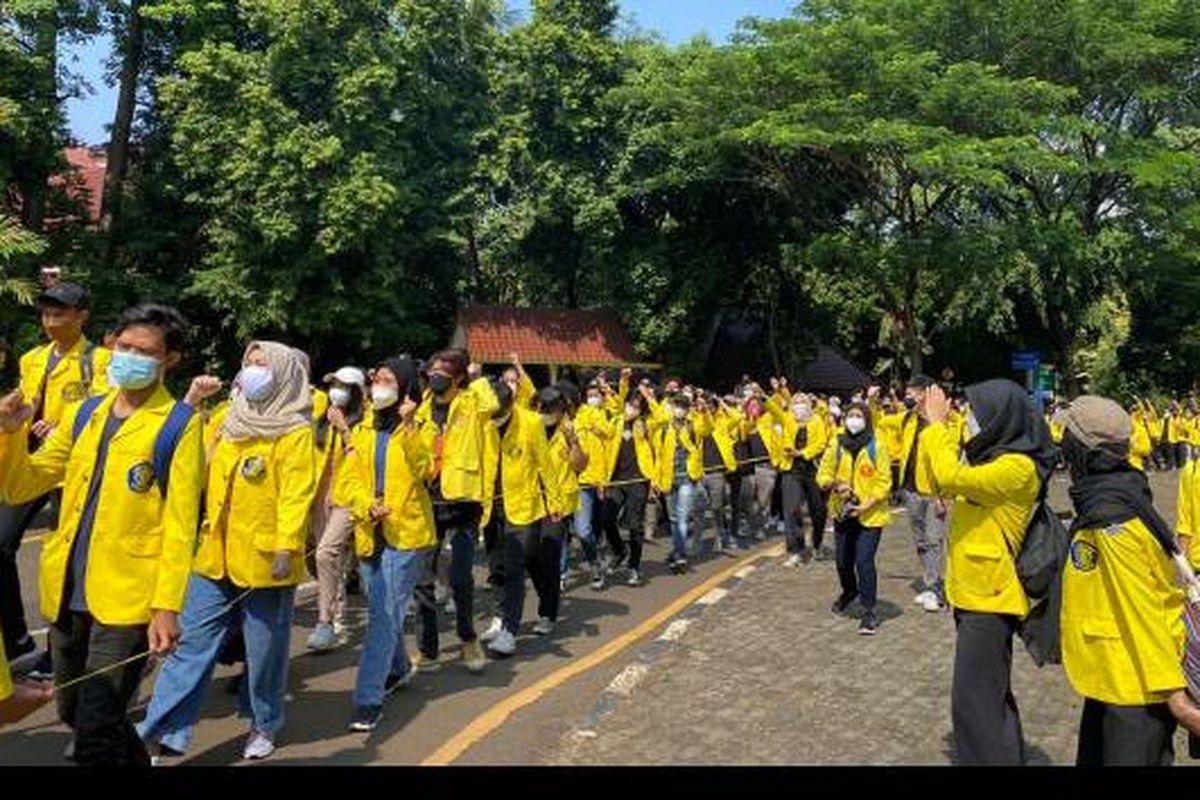 DPR RI, BEM UI, demo hari ini, demo bem ui, BEM UI Bakal Gelar Demo di DPR Besok, Berikut Ini Daftar Tuntutannya, Untuk Presiden Prabowo, Untuk Polri, Untuk DPR, Untuk Ketua Umum Partai Politik, Untuk Kementerian Sektor Ekonomi