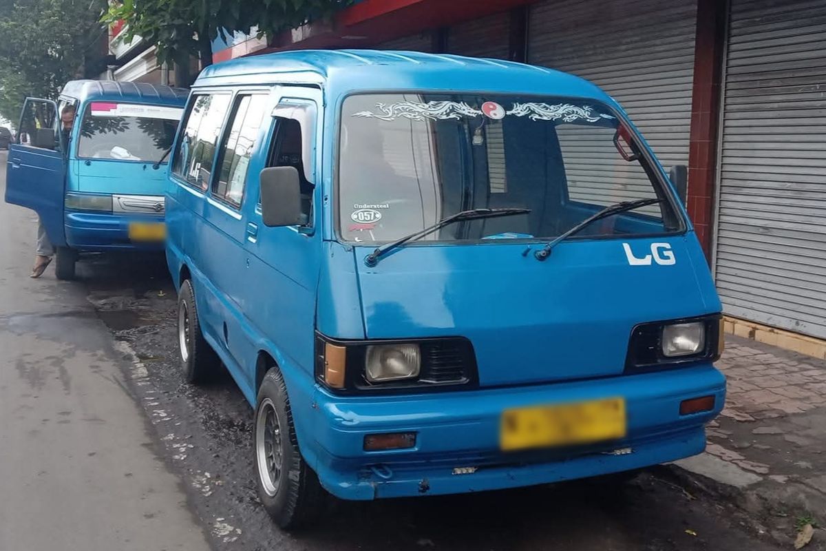 bus kota, Transportasi Publik, usia, kelayakan, Krisis Transportasi Daerah, Kendaraan Tua Masih Dipaksa Operasi