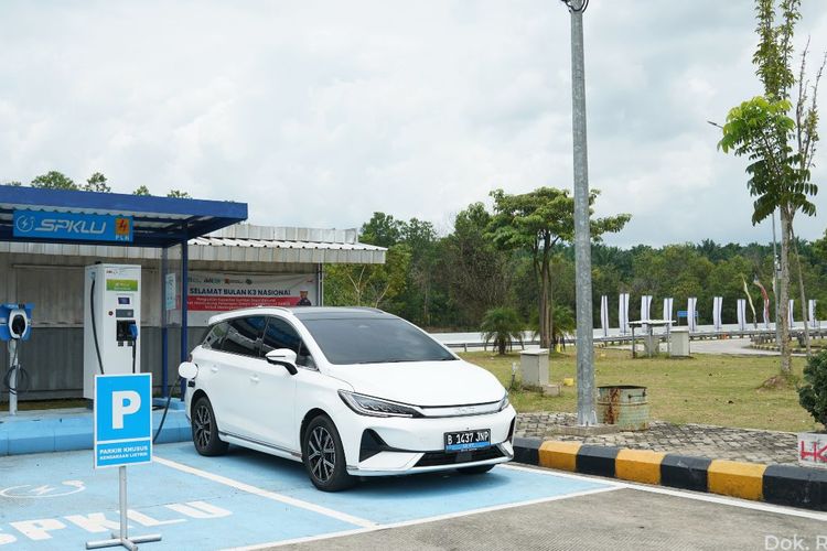 mobil listrik, kapal penyeberangan, Mudik Lebaran, tarif tol, SPKLU, Jakarta-Palembang, mudik naik mobil listrik, Biaya Mudik Jakarta-Palembang Naik Mobil Listrik M6, Ioniq 5, MG4 EV