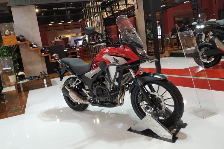 Mobil listrik, BYD Atto 1, skema kredit, moge Honda, Honda Rebel, mobil listrik, BYD Atto 1: Adu Cicilan Mobil Listrik Murah vs Honda Rebel