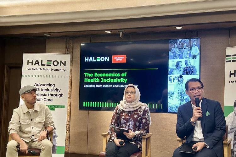literasi kesehatan, Masyarakat yang Sehat Bisa Tingkatkan Pertumbuhan Ekonomi, Pengaruh literasi kesehatan terhadap pertumbuhan ekonomi, Biaya kesehatan melonjak akibat rendahnya pemahaman, Produktivitas kerja ikut terpengaruh, Literasi kesehatan sebagai investasi ekonomi