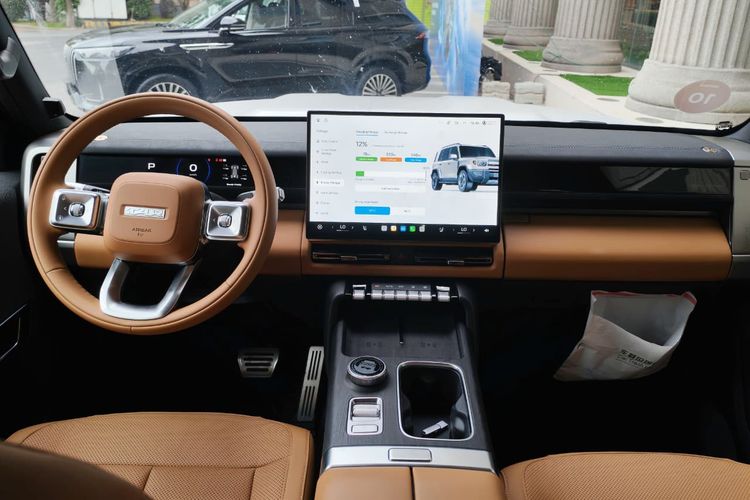 iCar, Impresi Melihat Langsung iCar V27, Perpaduan Klasik dan Modern