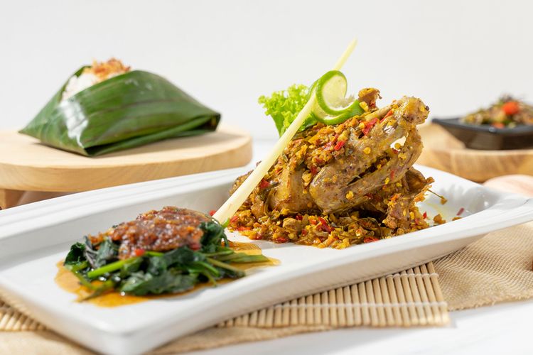taste atlas award, hidangan indonesia, TasteAtlas, taste atlas, taste atlas awards 2024/2025, TasteAtlas 2025, taste atlas 2025, tasteatlas 2025 best food, Daftar 20 Hidangan Indonesia Terpopuler Versi TasteAtlas, Rendang dan Siomay Dapat Nilai Tinggi, 1. Sate – 4,2 Bintang, 2. Sambal – 4,1 Bintang, 3. Laksa – 4,1 Bintang, 4. Rendang – 4,3 Bintang, 5. Soto – 4,1 Bintang, 6. Ketupat – 3,6 Bintang, 7. Bakso – 4,0 Bintang, 8. Ayam Goreng – 4,3 Bintang, 9. Nasi Goreng – 4,2 Bintang, 10. Gulai – 4,3 Bintang, 11. Siomay – 4,4 Bintang, 12. Gado-gado – 3,9 Bintang, 13. Betutu – 4,1 Bintang, 14. Gorengan – 4,2 Bintang, 15. Pecel – 4,2 Bintang, 16. Perkedel – 4,3 Bintang, 17. Pempek – 4,2 Bintang, 18. Rawon – 4,2 Bintang, 19. Nasi Kuning – 4,1 Bintang, 20. Nasi Uduk – 4,2 Bintang