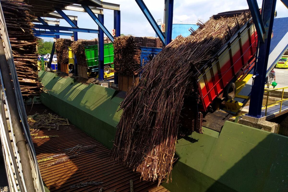 pabrik gula, gula pasir, Sinergi Gula Nusantara, Danantara, Danantara Gelontorkan Rp 1,5 Triliun untuk Serap Gula Petani yang Menumpuk