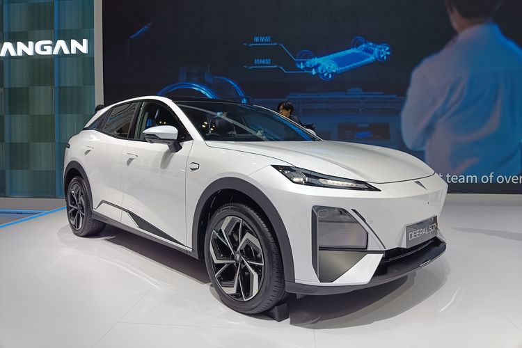 mobil listrik, Changan, mobil baru, Changan Deepal S07, changan, Changan Lumin, Pesan Changan Lumin dan Deepal S07 Sekarang Dikirim Bulan Depan