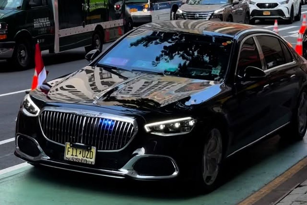 mobil dinas, Maybach, Presiden indonesia, Mercedes-benz, mobil kepresidenan, Prabowo Subanto, Kunjungan ke AS, Prabowo Naik Mercedes-Benz S580 Maybach