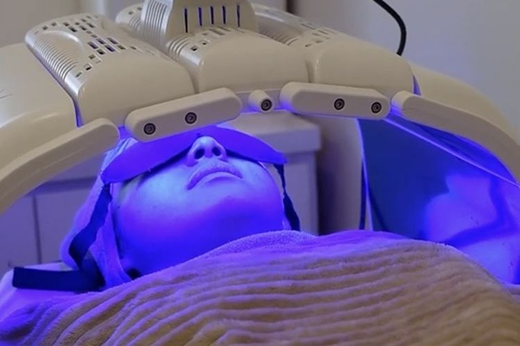 Syifa Hadju, 9 Perawatan Syifa Hadju Jelang Pernikahan agar Kulit Glowing, 1. Pico Laser , 2. Acne Laser, 3. Exilift dan Exislim, 4. Power Body Sculpting, 5. Hair Removal , 6. MINDLIFT , 7. IV Drips , 8. Vascular Laser