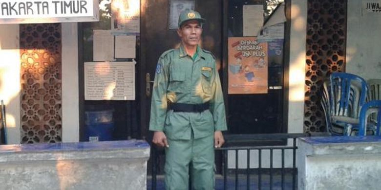 pos ronda, siskamling, Satlinmas, SE Mendagri, mendagri tito, Kenapa Mendagri Tito Instruksikan Kepala Daerah Aktifkan Pos Ronda dan Satlinmas? Ini Alasannya