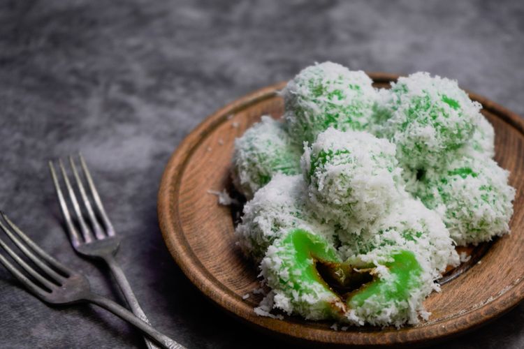 klepon, Kota Malang, Kisah Meeby Sulap Klepon Jadul Jadi Jajanan Gen Z di Kota Malang