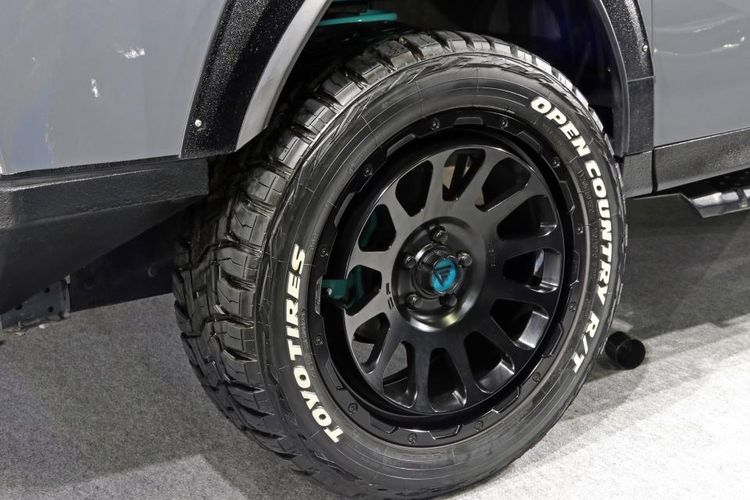 adventure, Tokyo Auto Salon 2026, Ketika Toyota Alphard Menjelma Jadi Mobil Off-Road