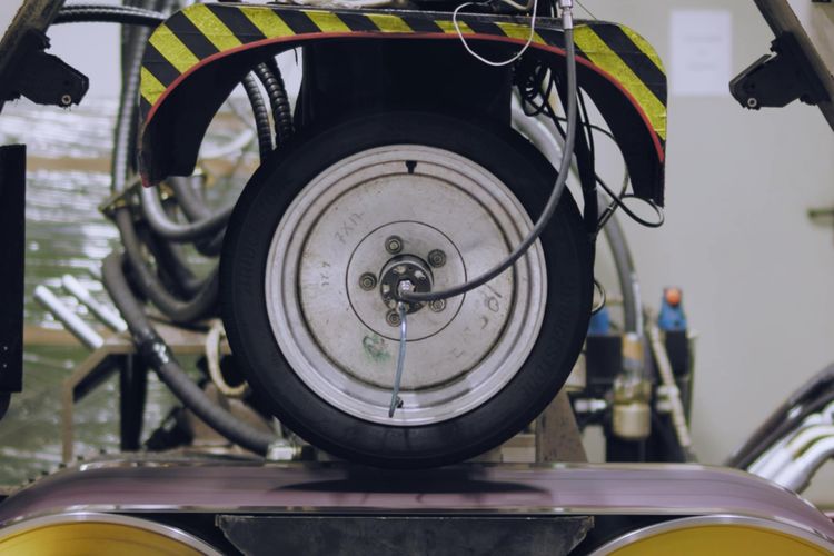 pengujian, Bridgestone, pengetesan, Intip “Dapur” Pengujian Ban Bridgestone di Thailand