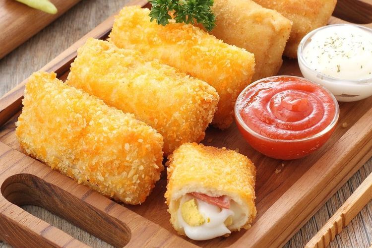 resep risol mayo, risol mayo, bahan risol mayo, risol mayo ekonomis, risol mayo pecah digoreng, membuat risol mayo, kulit risol mayo, isi risol mayo, Cara Bikin Risol Mayo Ekonomis, Ini Tips Tidak Pecah saat Digoreng