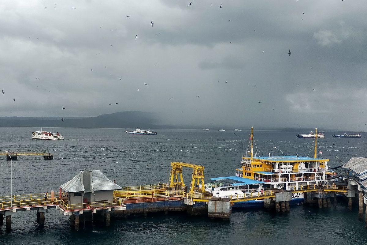 KMP Tunu Pratama Jaya, Pelabuhan Ketapang, kapal tenggelam, penyeberangan ketapang gilimanuk, kapal tenggelam di Selat bali, KMP Tunu Pratama Jaya Tenggelam, Bagaimana Kondisi Penyeberangan Ketapang-Gilimanuk?