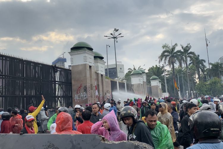 demo di jakarta hari ini, kondisi hotel di jakarta pasca demo, demo di jakarta kemarin, dampak demo di jakarta, kondisi hotel di senayan, Kondisi Hotel di Senayan Usai Demo, Ini Kata PHRI Jakarta