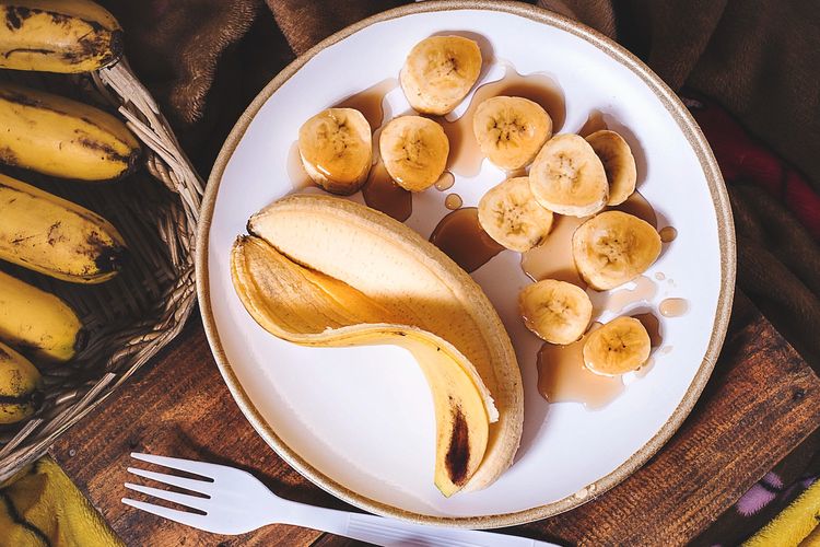 yogurt, waktu konsumsi yogurt, Siang dan Sore Disebut Waktu Terbaik Konsumsi Yogurt, Ini Alasannya, Waktu siang hingga sore dinilai paling optimal untuk pencernaan, Lebih baik dikonsumsi bersama makanan, bukan saat perut kosong, Dikonsumsi pagi hari dengan nutrisi lain, Boleh dikonsumsi malam hari