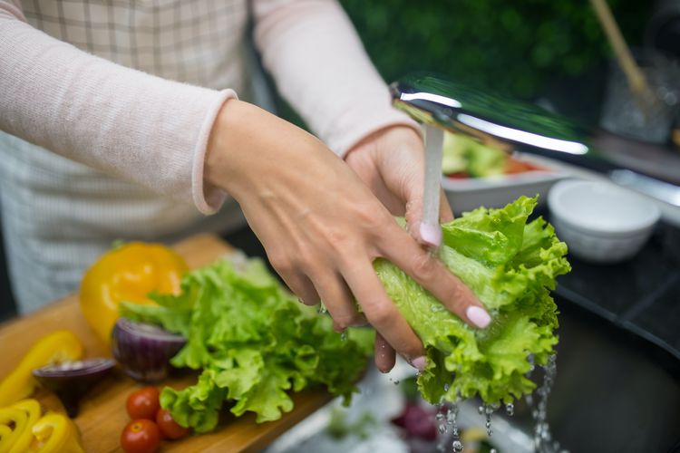 bahan makanan, 6 Bahan Makanan yang Justru Lebih Baik Tidak Dicuci Sebelum Dimasak