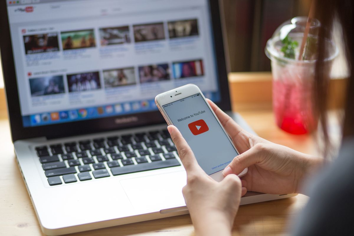 YouTube, AI slop, brainrot, subscriber, pendapatan iklan, view, Indonesia, Konten AI Slop Banjiri YouTube, Indonesia Masuk 10 Besar Subscriber Terbanyak di Dunia