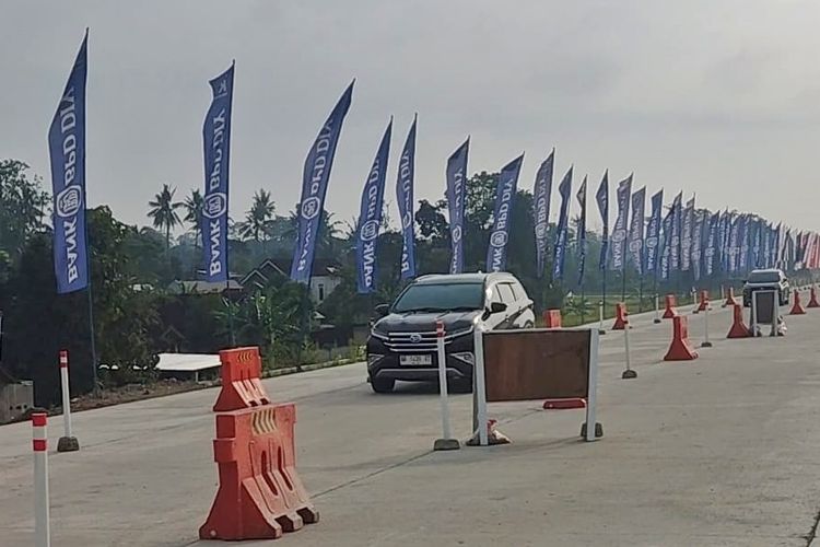 yogyakarta, exit tol, tol tamanmartani, turunan tajam di exit tol, turunan tajam di exit tol tamanmartani yogyakarta, Waspada Turunan Curam di Exit Tol Tamanmartani Yogyakarta