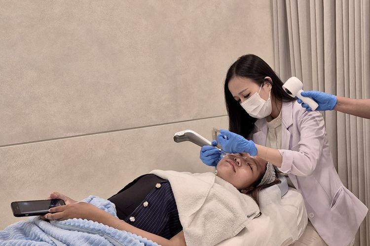 Lifted, pengalaman perawatan kulit, Lifted Clinic, treatment wajah, lifted, lifted clinic, lifted clinic jakarta, Lifted MedSpa, Memanjakan Diri di Klinik Lifted, Perawatan Kulit Premium dengan Suasana Estetik