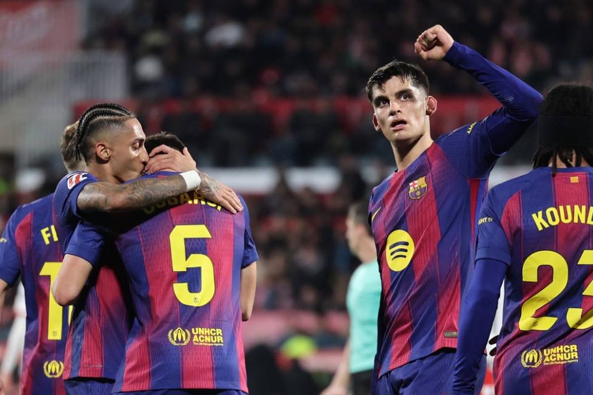 Barcelona, Girona, Jules Kounde, Joan Garcia, LaLiga, Barcelona Kalah dari Girona, Joan Garcia Sebut VAR Tidak Berfungsi Saat Insiden Jules Kounde