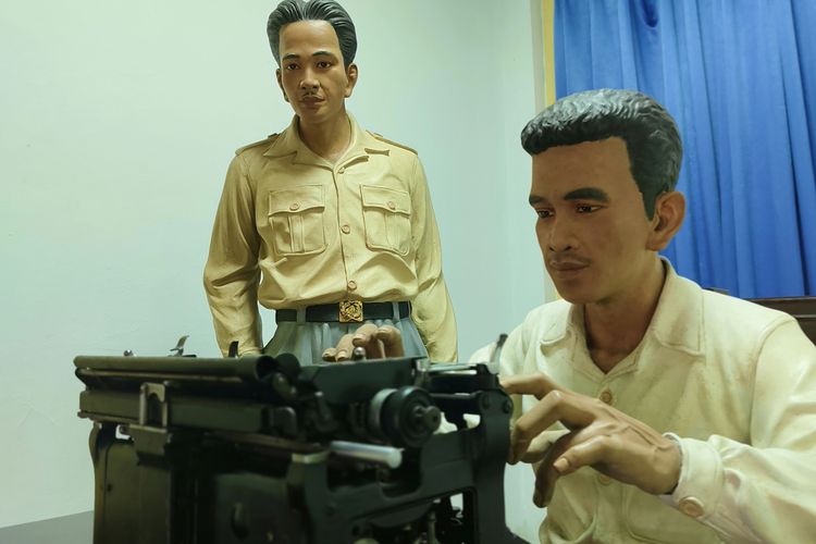 kemerdekaan, Soekarno, proklamasi, kemerdekaan Indonesia, proklamasi kemerdekaan, Hari-hari Menuju Kemerdekaan, Keruntuhan Jepang hingga Pagi Bersejarah di Pegangsaan, Awal dari Janji Kemerdekaan, Keruntuhan Jepang, Penculikan Soekarno-Hatta ke Rengasdengklok, Perumusan Teks Proklamasi, Menuju Pagi Bersejarah