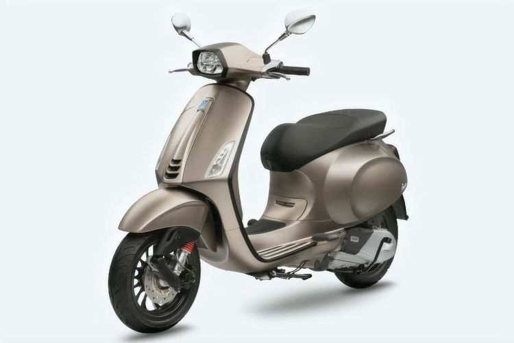 Dennil Sagita, Vespa Italia, Vespa Vietnam, kualitas skuter, Vespa Italia vs Vietnam: Apa Kata Pecinta Skuter?