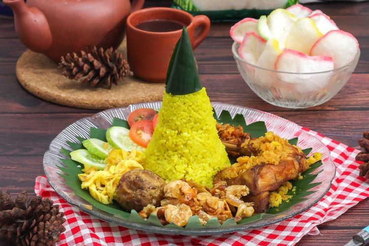 Tumpeng, filosofi tumpeng, lauk tumpeng terdiri dari, nasi tumpeng, tumpeng 17 agustus, tumpeng adalah, filosofi tumpeng bahasa jawa, Makna Tumpeng dan Filosofi 7 Lauk Pauknya, Sajian Khas Perayaan HUT RI