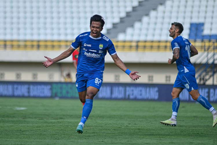 Persib, Timnas Indonesia, Patrick Kluivert, Kualifikasi Piala Dunia 2026, Djadjang Nurdjaman, Beckham Putra, Edo Febriansah, Persib Bandung, Djanur Ungkap Dua Nama Pemain Persib yang Layak Masuk Timnas Indonesia
