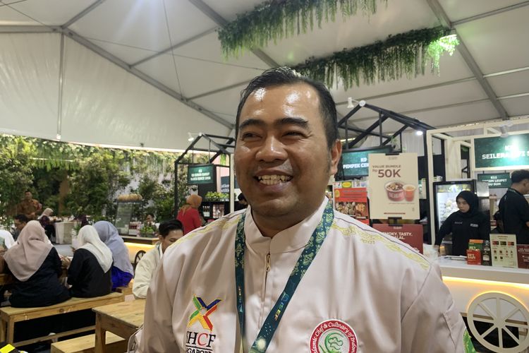 cara membersihkan ikan kembung, cara membersihkan ikan agar tidak amis, cara memilih ikan segar yang baik, cara memilih ikan segar di pasar, Cara Pilih Ikan Segar di Pasar, Coba Pegang Bagian Ini
